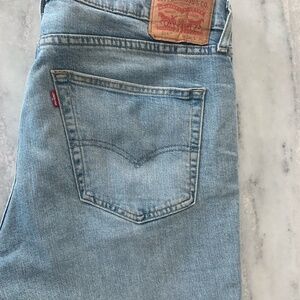 Levis 514 Slim Straight Jeans
